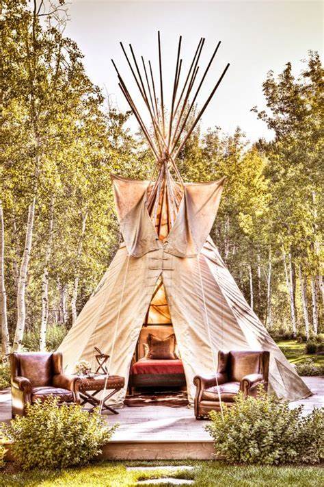 Tipi Tent